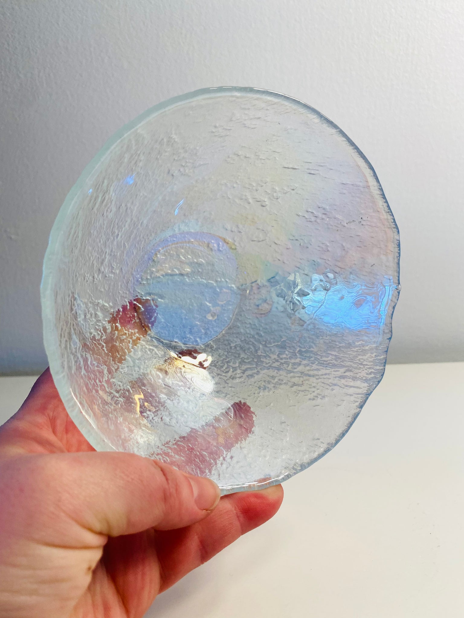 Opalescent wavy bowl